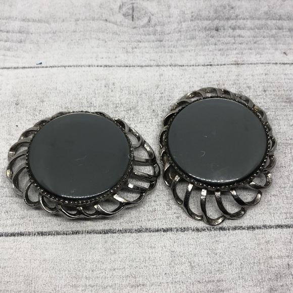 Vintage MUSI clip on shoe clips big statement, pair. - Picture 3 of 7